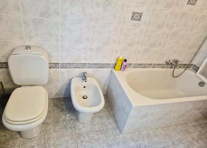 Quiet Tortellini 3* Modena